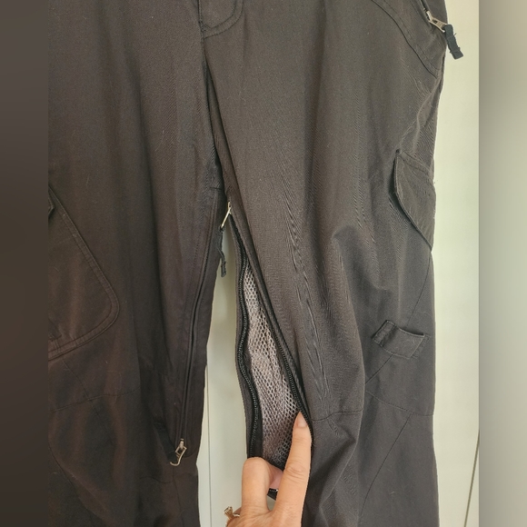 Burton Black Snowboard Ski Snow Pants Winter Waterproof Insulated SZ Small - Picture 4 of 15